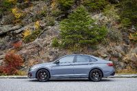 Volkswagen Jetta GLI (2022) - picture 6 of 18