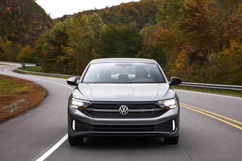 Volkswagen Jetta (2022) - picture 1 of 18