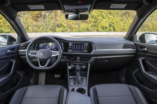 Volkswagen Jetta (2022) - picture 16 of 18