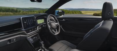 Volkswagen T-Roc Cabriolet (2022) - picture 39 of 43