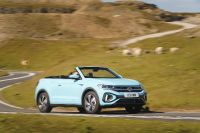 Volkswagen T-Roc Cabriolet (2022) - picture 18 of 43