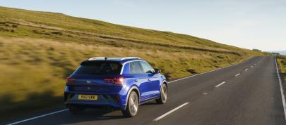 Volkswagen T-Roc R (2022) - picture 12 of 48