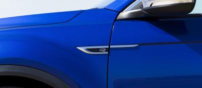 Volkswagen T-Roc R (2022) - picture 28 of 48