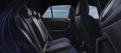 Volkswagen T-Roc R (2022) - picture 44 of 48