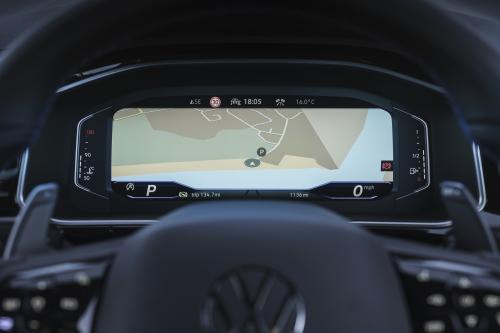 Volkswagen T-Roc R (2022) - picture 33 of 48