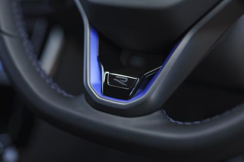 Volkswagen T-Roc R (2022) - picture 41 of 48