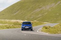 Volkswagen T-Roc R (2022) - picture 3 of 48