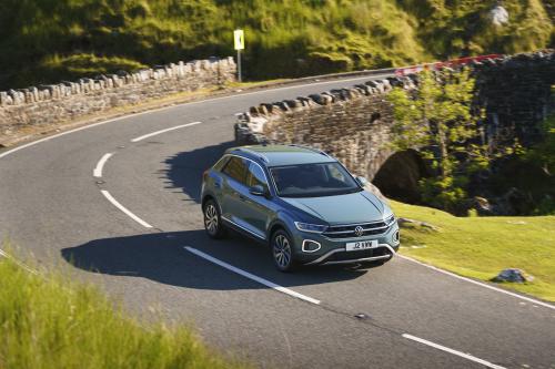 Volkswagen T-Roc (2022) - picture 8 of 39