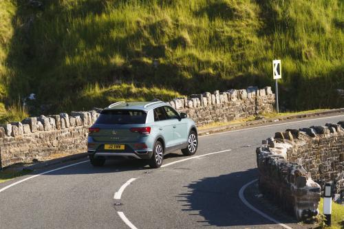 Volkswagen T-Roc (2022) - picture 9 of 39