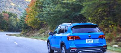 Volkswagen Taos (2022) - picture 7 of 15