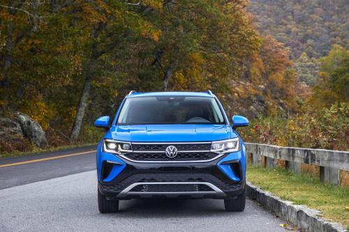 Volkswagen Taos (2022) - picture 1 of 15