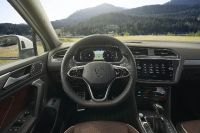 Volkswagen Tiguan SEL R-Line Oryx White (2022)