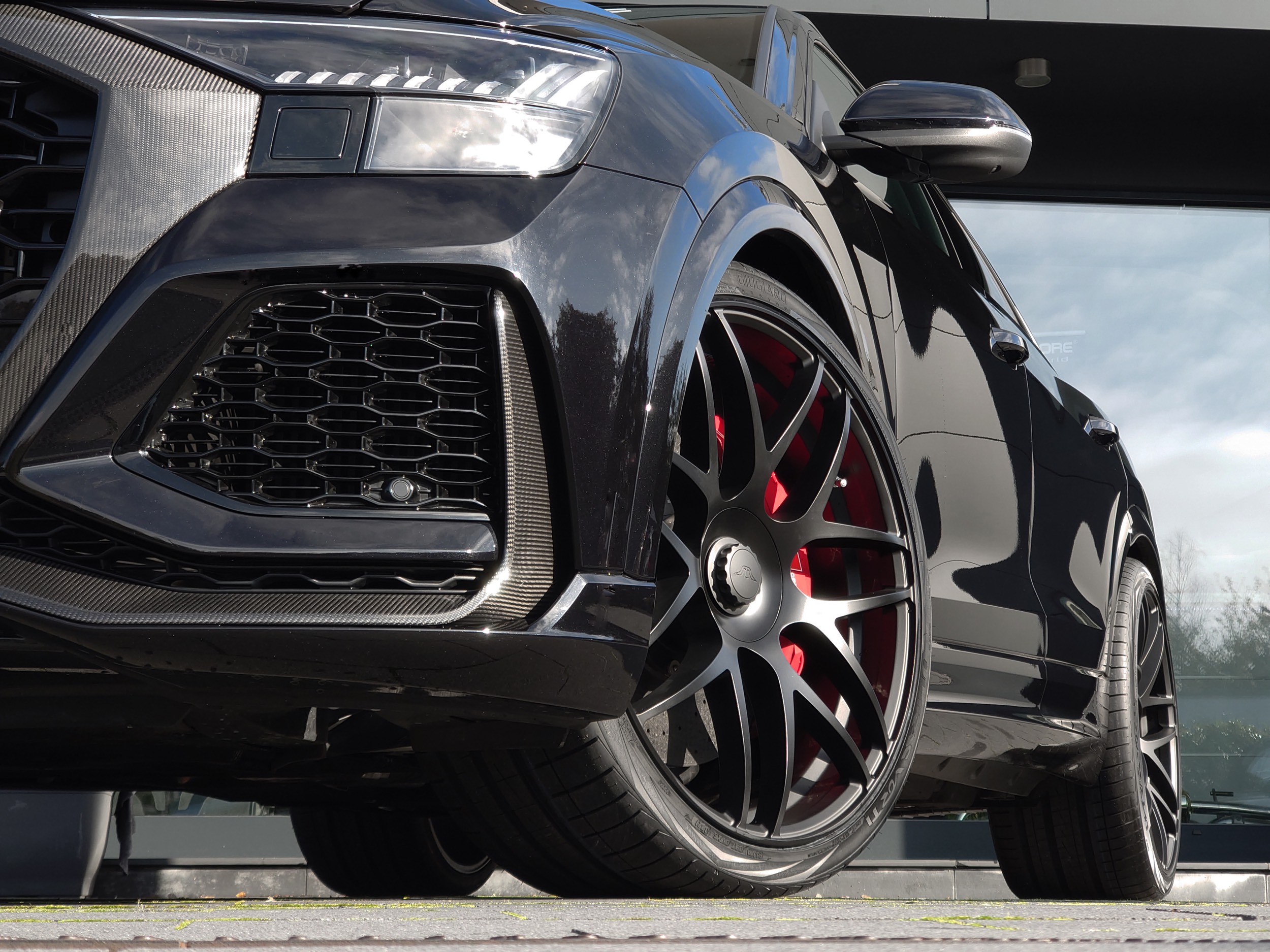 Wheelsandmore Audi RS Q8 Black