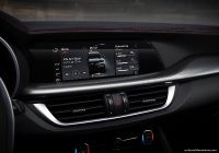 Alfa Romeo Stelvio (2023)