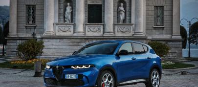 Alfa Romeo Tonale Hybrid (2023) - picture 4 of 44