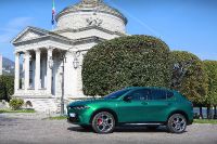 Alfa Romeo Tonale Hybrid (2023)