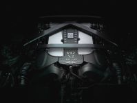 Aston Martin V12 Vantage (2023) - picture 8 of 12