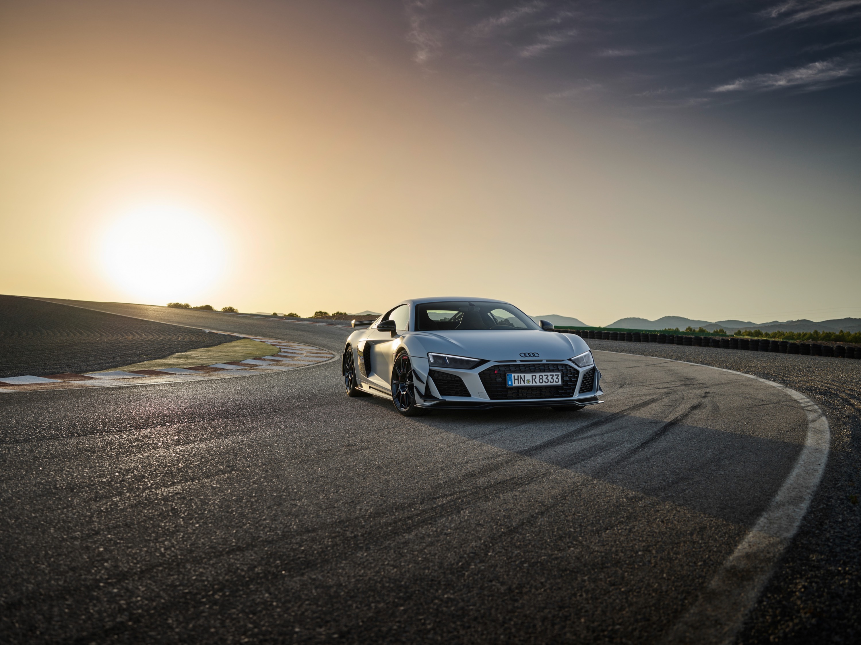 Audi R8 Coupe V10 GT RWD