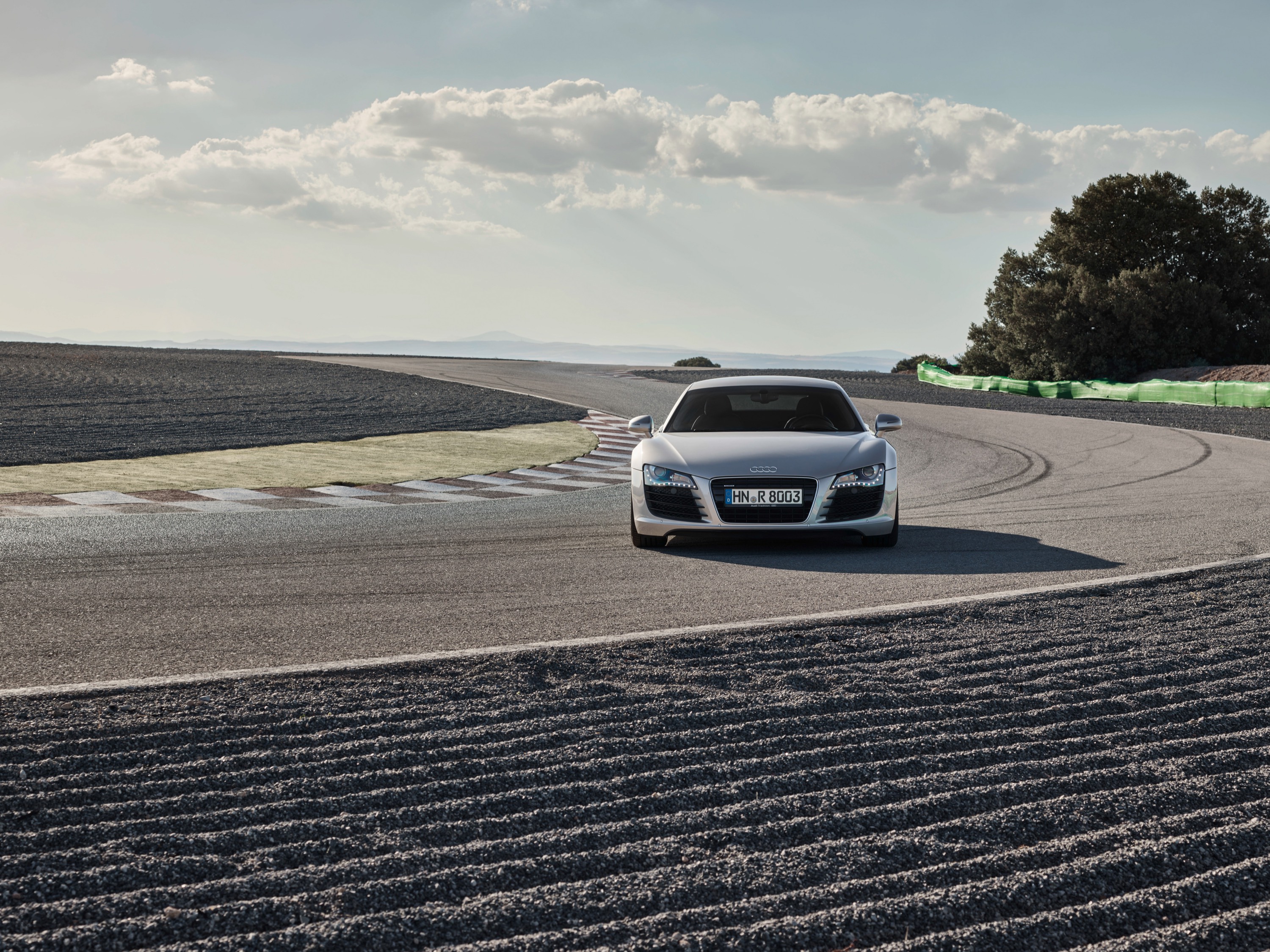 Audi R8 Coupe V10 GT RWD