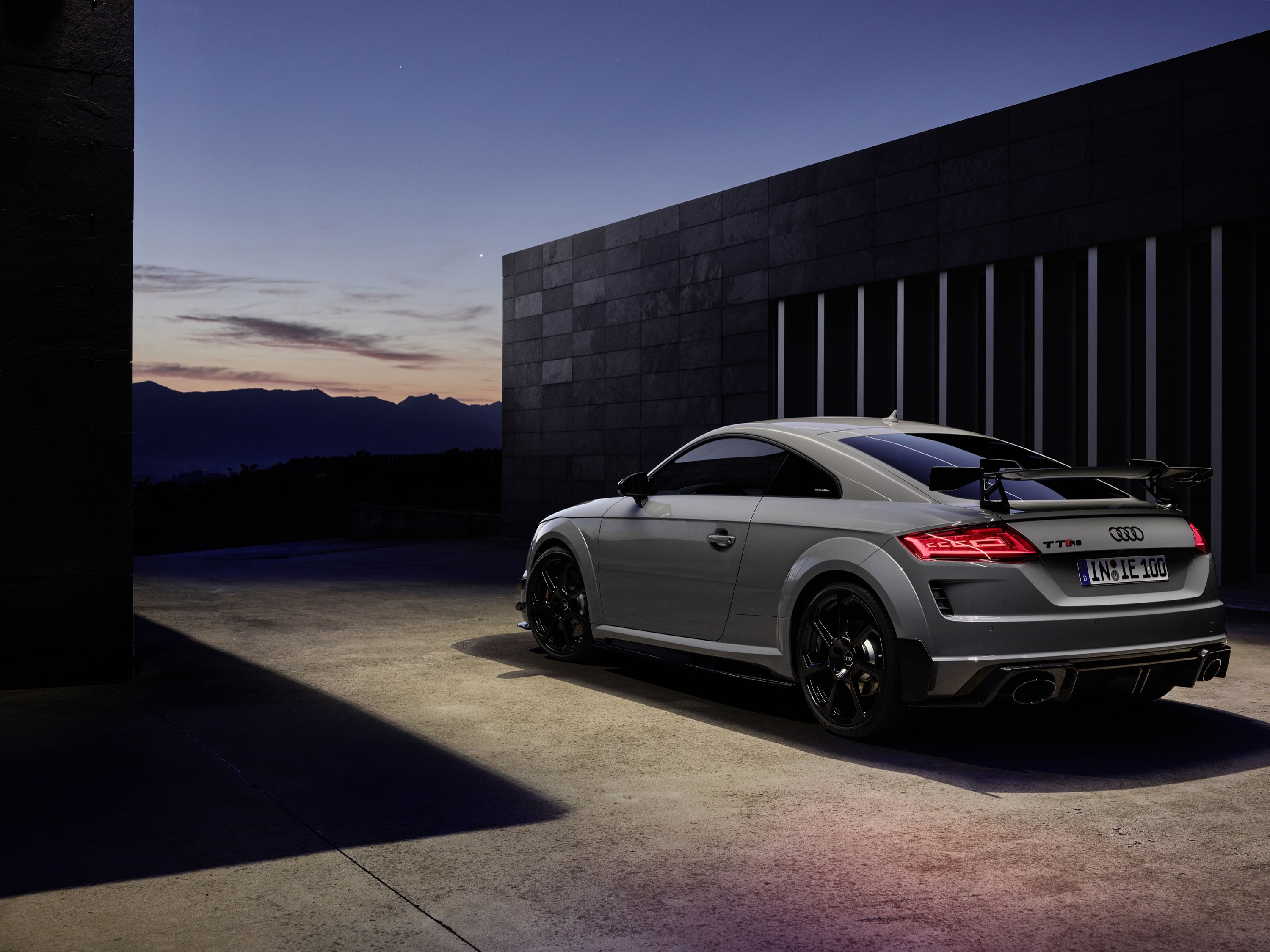 Audi TT RS Coupe Iconic Edition