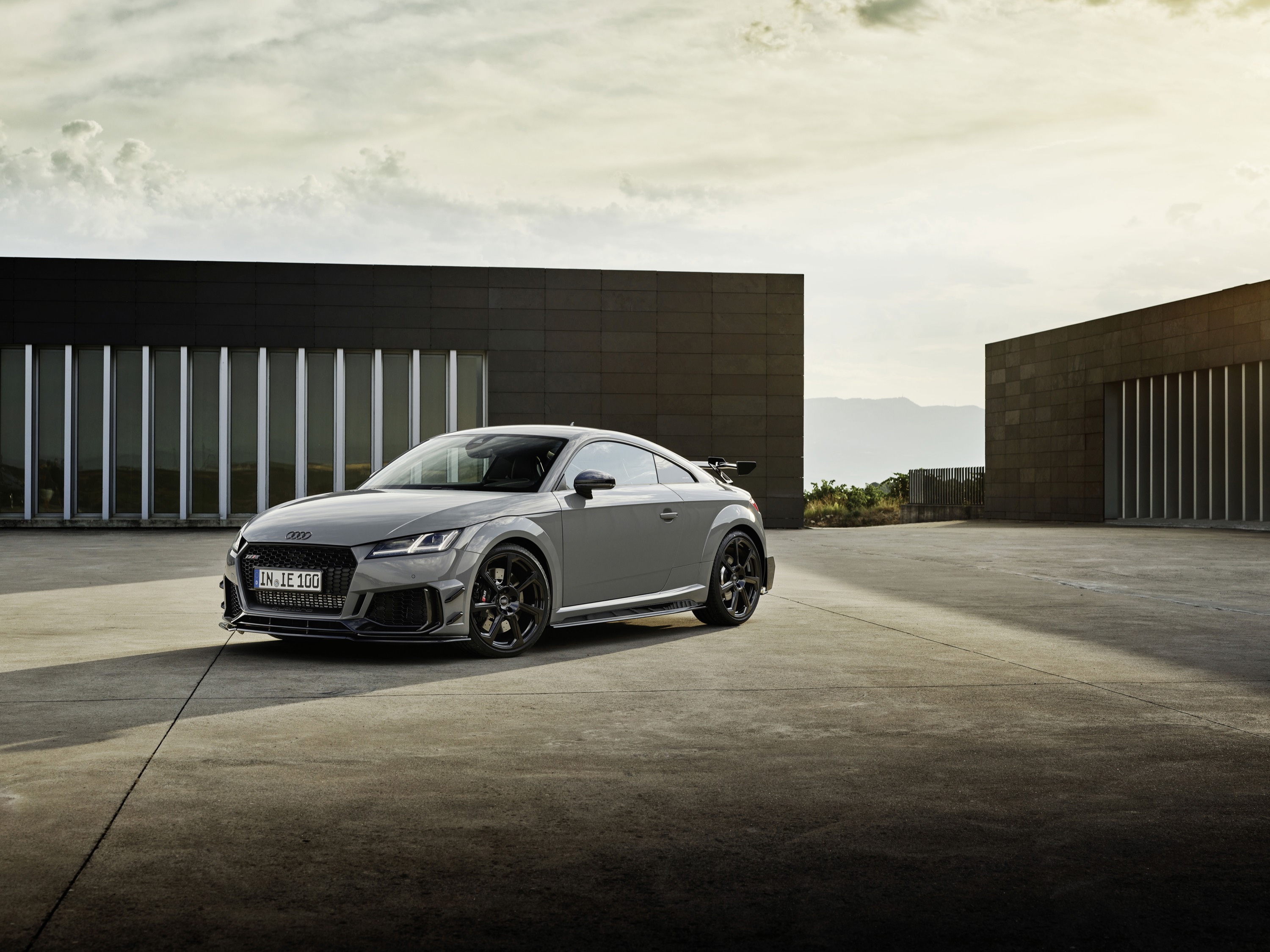 Audi TT RS Coupe Iconic Edition