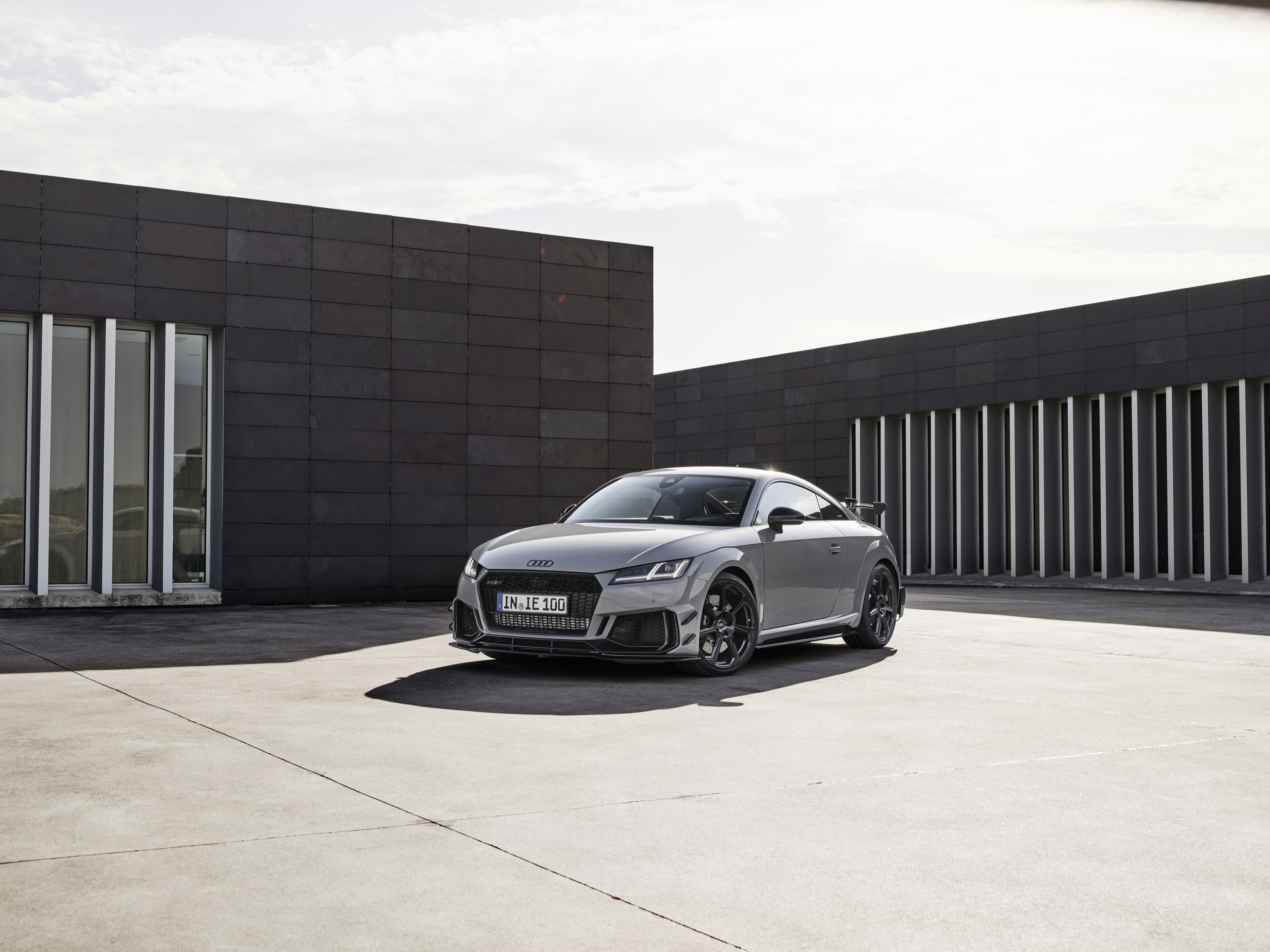 Audi TT RS Coupe Iconic Edition