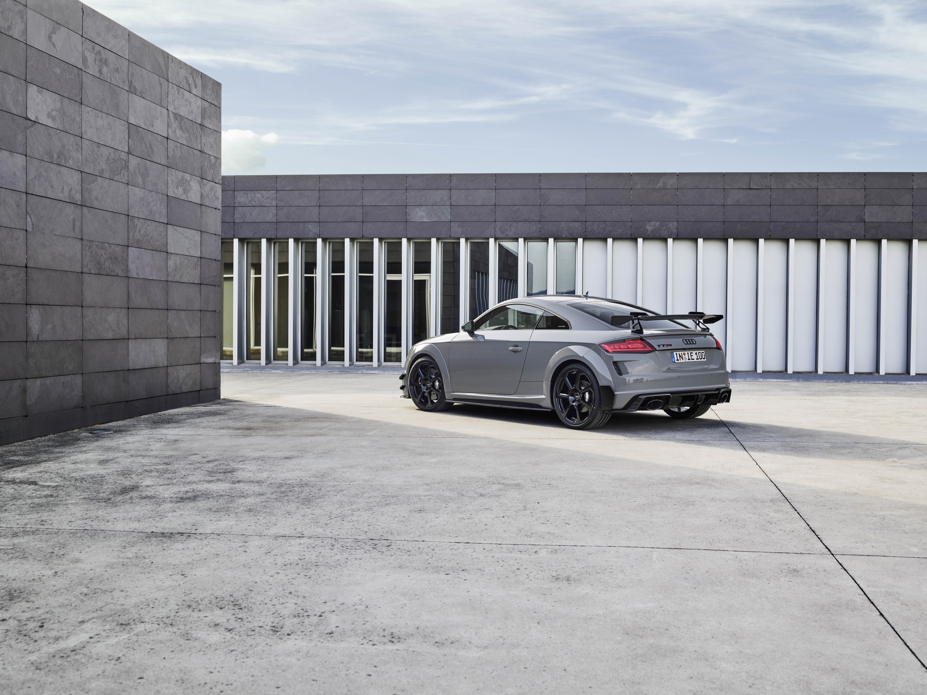 Audi TT RS Coupe Iconic Edition