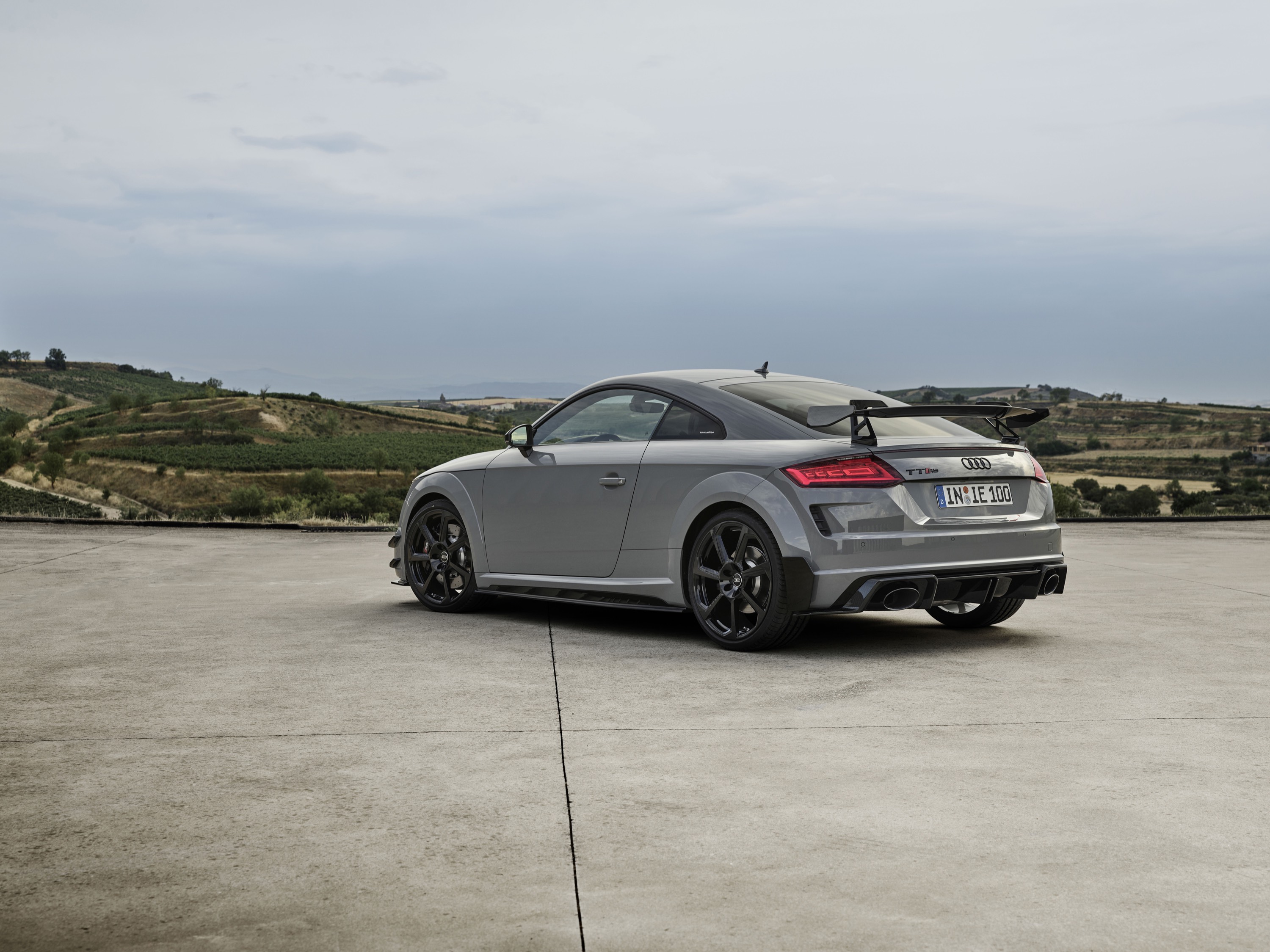 Audi TT RS Coupe Iconic Edition