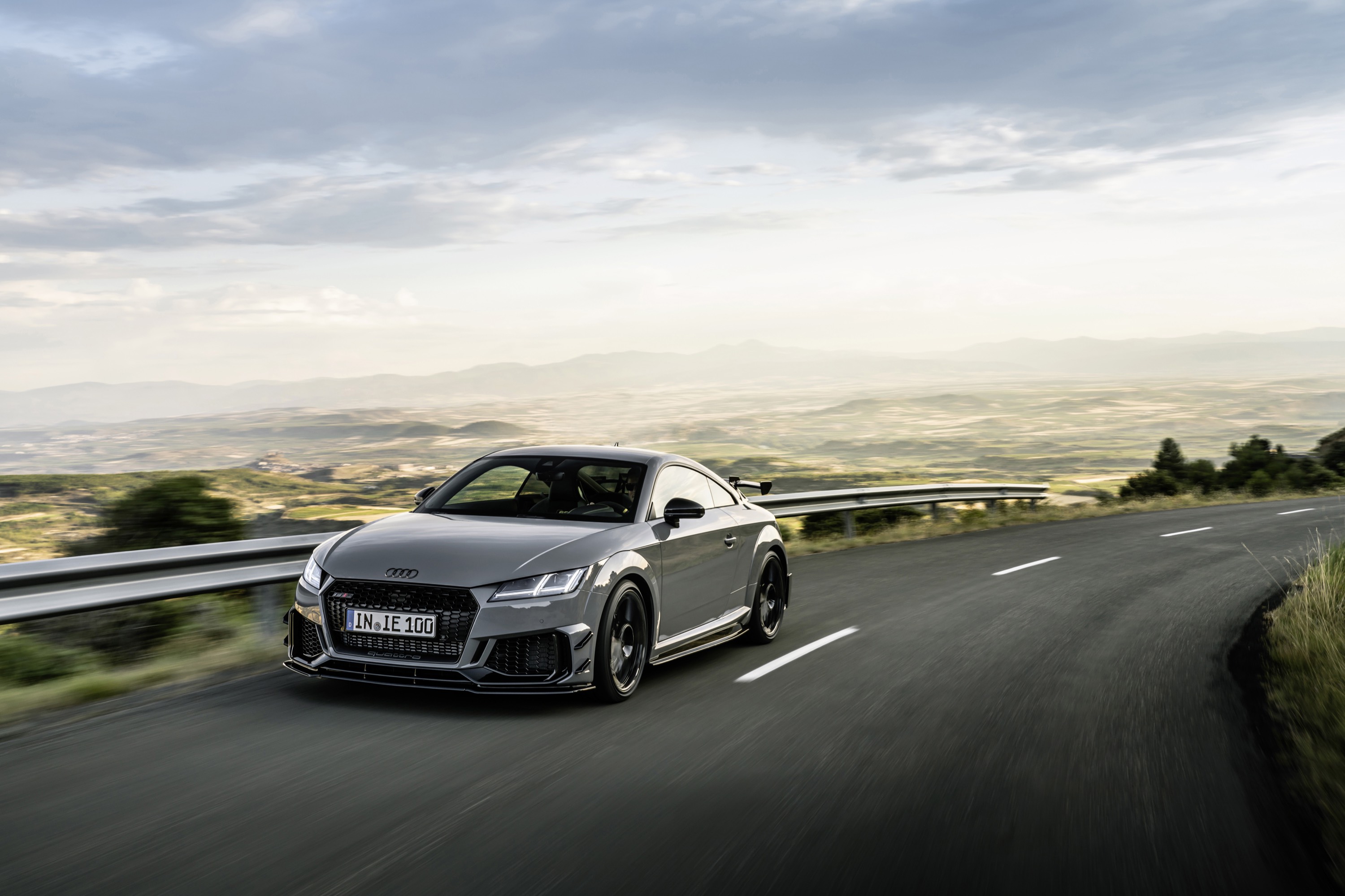 Audi TT RS Coupe Iconic Edition