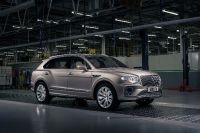 Bentley Bentayga EWB Azure First Edition (2023) - picture 1 of 10