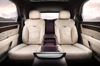 Bentley Bentayga Extended Wheelbase (2023) - picture 21 of 24