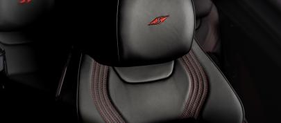 Bentley Continental GTC S (2023) - picture 15 of 18