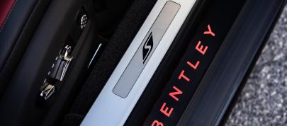 Bentley Flying Spur S (2023) - picture 12 of 13