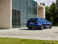 BMW 3-Series Touring (2023)