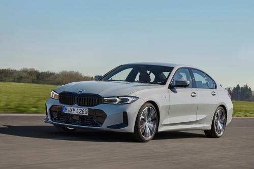 BMW 3-Series (2023) - picture 17 of 42