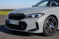 BMW 3-Series (2023) - picture 27 of 42