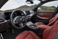 BMW 3-Series (2023) - picture 38 of 42