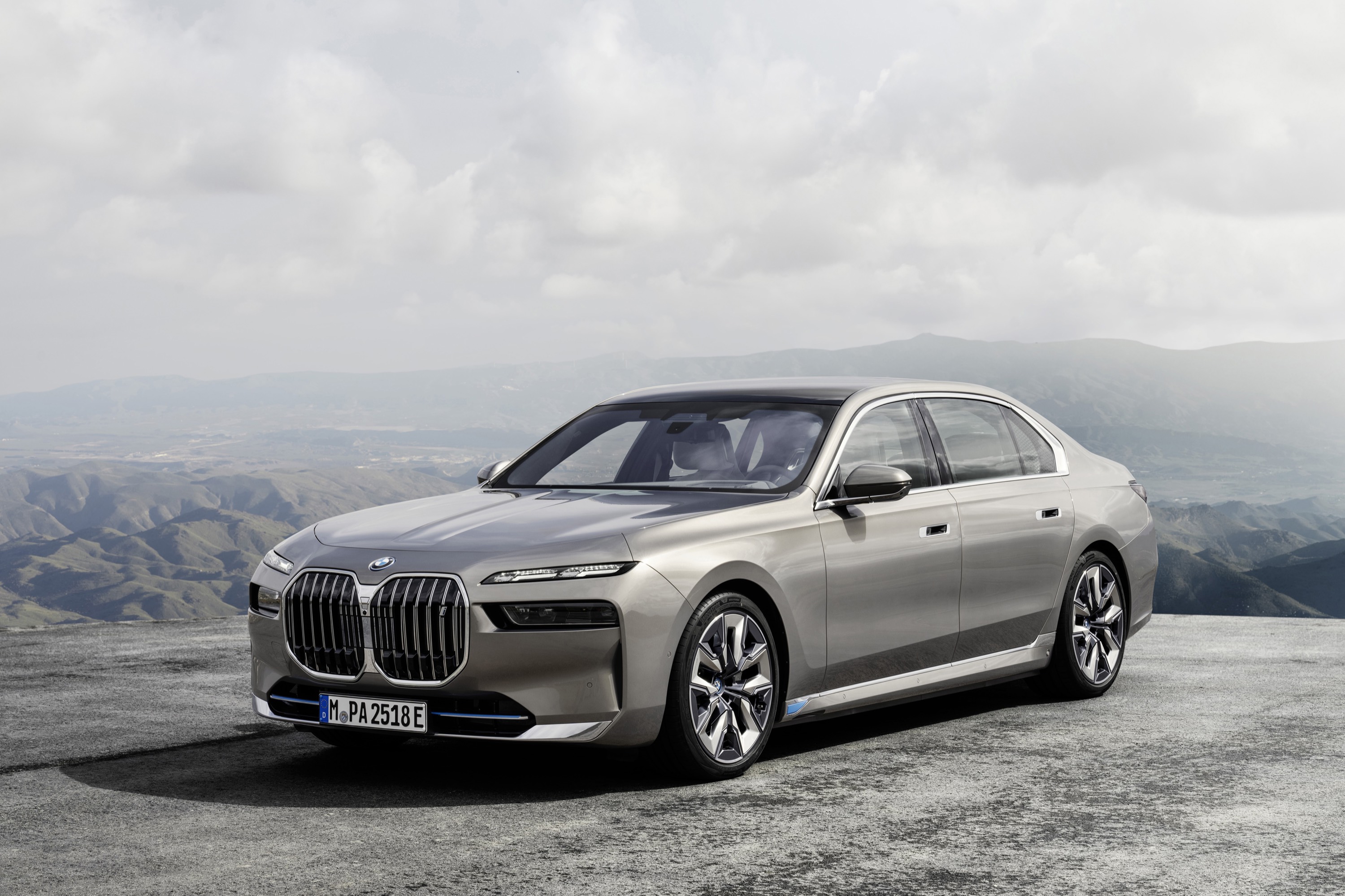 BMW 7-Series