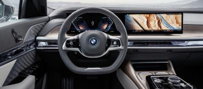 BMW 7-Series (2023) - picture 87 of 99