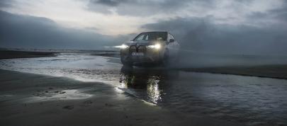 BMW iX M60 (2023) - picture 28 of 63