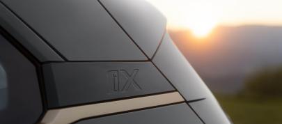 BMW iX M60 (2023) - picture 44 of 63