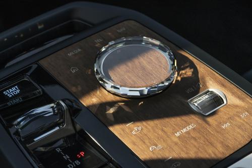 BMW iX M60 (2023) - picture 57 of 63
