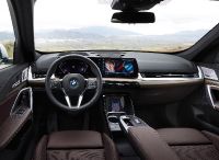 BMW iX1 (2023)