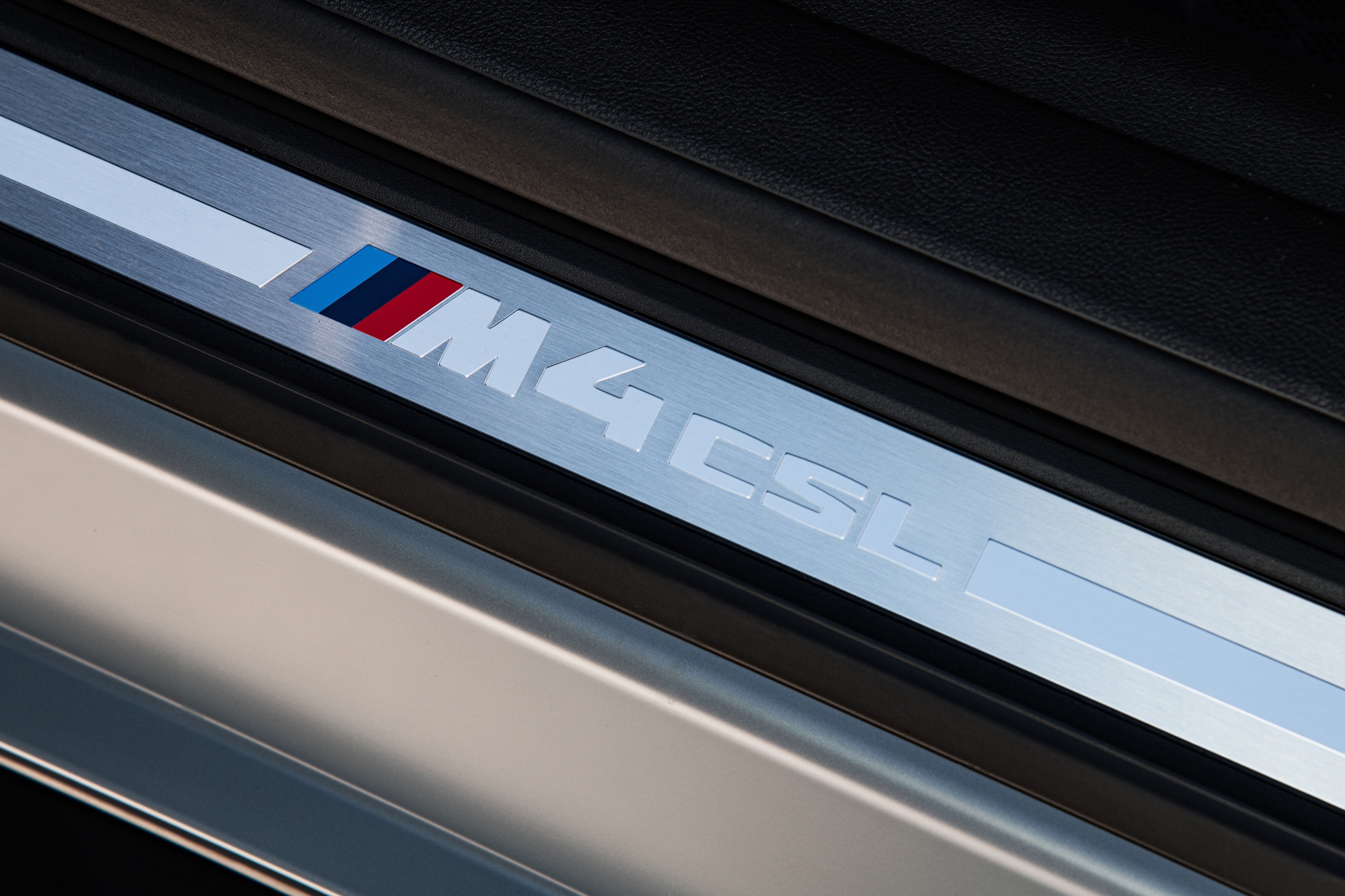 BMW M4 CSL