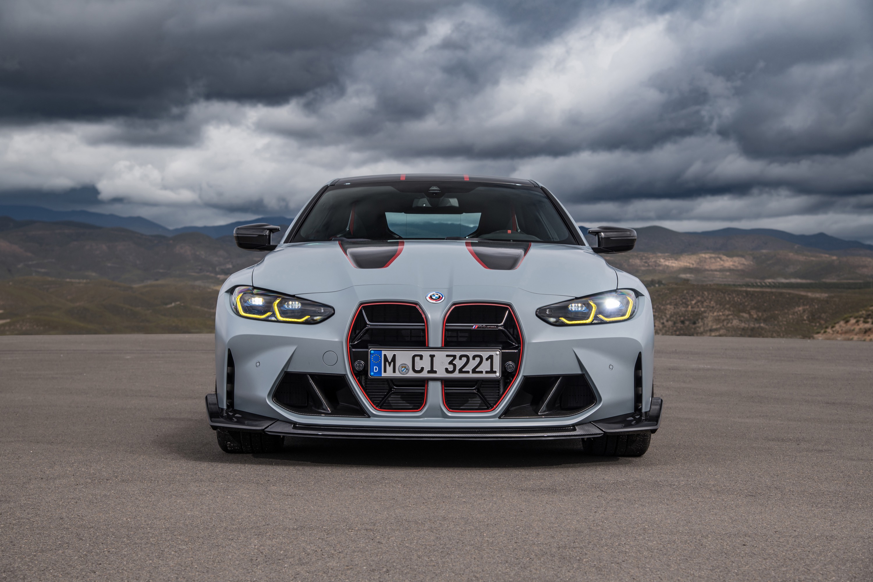 BMW M4 CSL