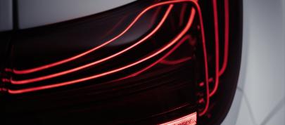 BMW M4 CSL (2023) - picture 15 of 99