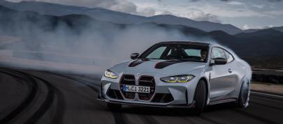 BMW M4 CSL (2023) - picture 63 of 99
