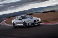 BMW M4 CSL (2023)