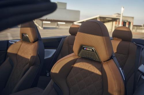 BMW M8 Competition Convertible (2023) - picture 25 of 28