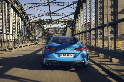BMW M8 Competition Coupe (2023) - picture 17 of 25